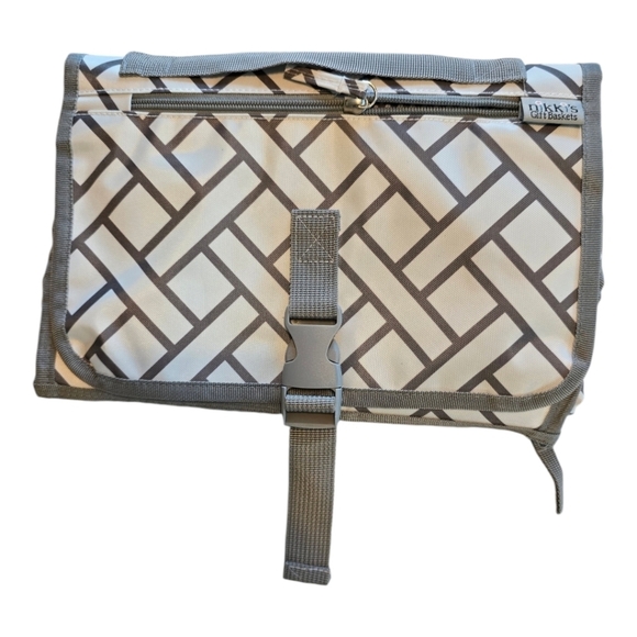 Nikkis Gift Change Mat Waterproof Diaper Changing Travel Portable Pad Bag Travel - Picture 1 of 10